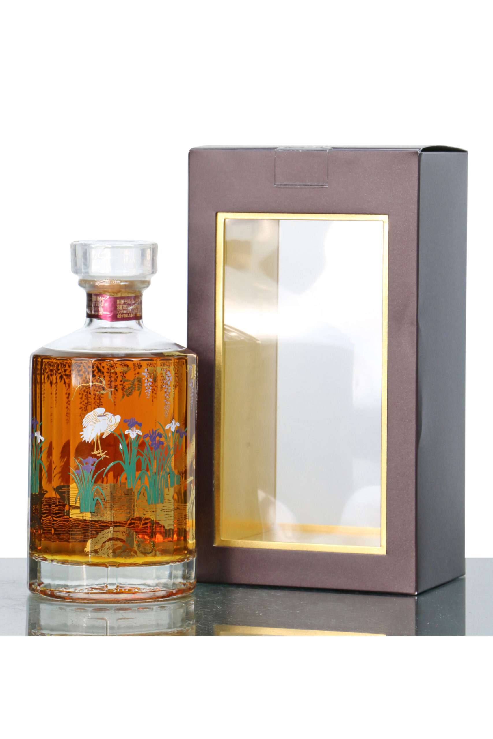 hibiki-17-years-old-egret-white-heron-beckons